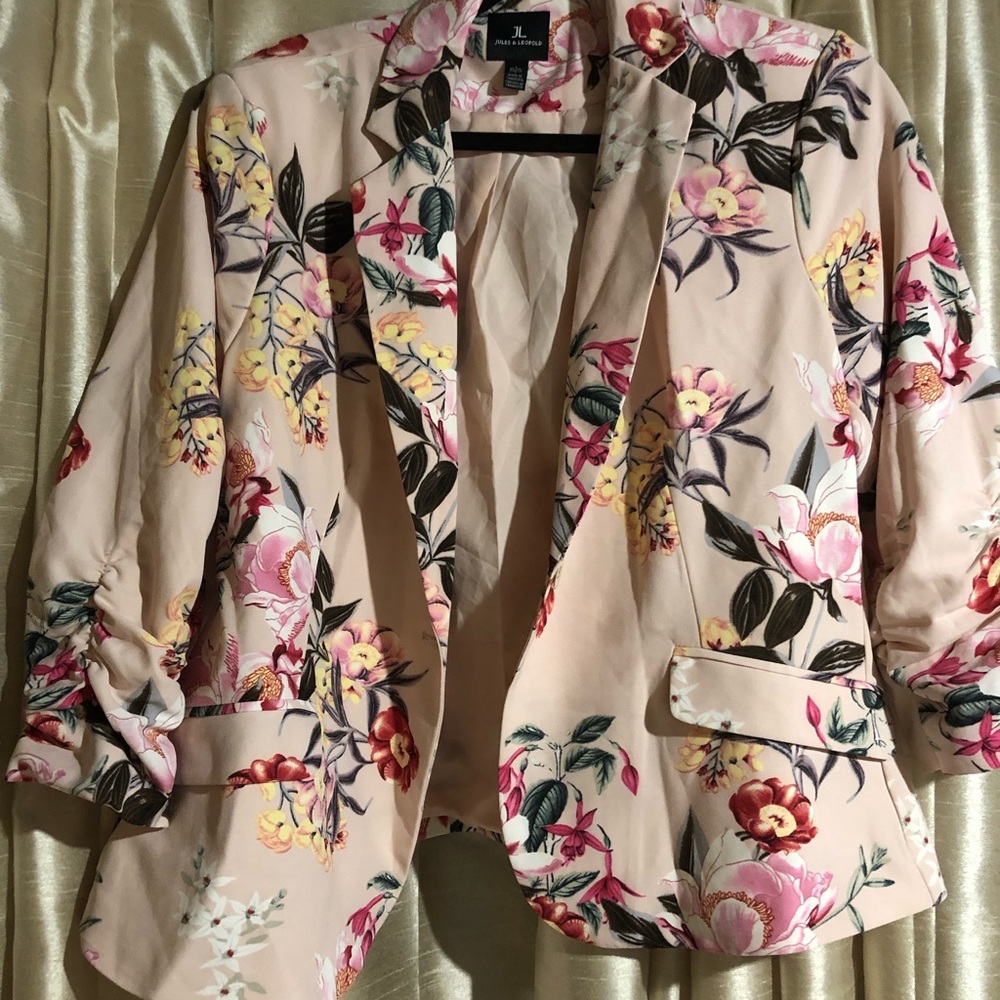Floral Blazer